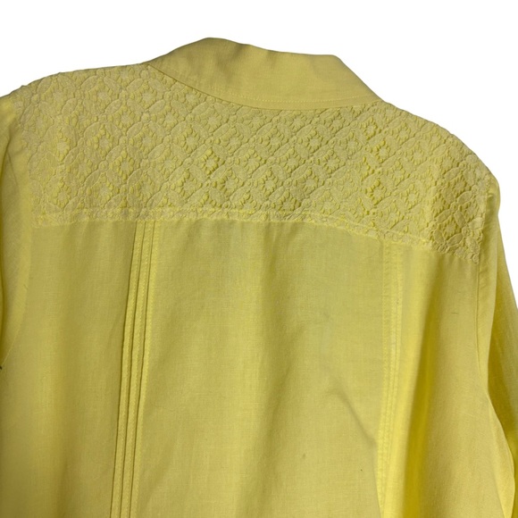 SOFT SURROUNDINGS Button-Up Iris Linen Blend Shirt in Surf Spray Yellow Size M - Picture 5 of 6